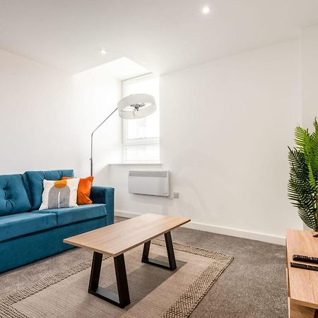 Lovely 1 Bedroom Apartment In Central Rotherham Exterior foto