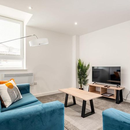 Lovely 1 Bedroom Apartment In Central Rotherham Exterior foto